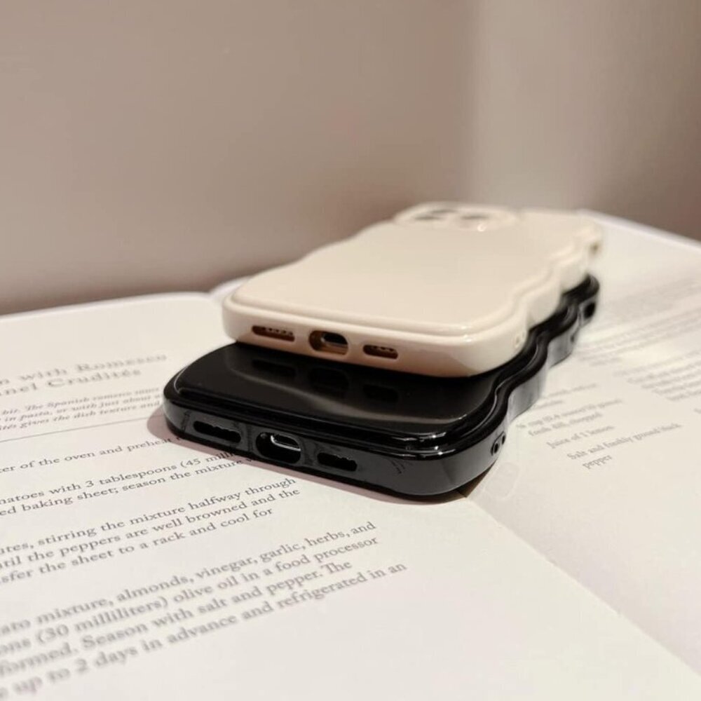 Fabspark iPhone 16 Phone Case BLACK Soft Silicone Simple Wave Design Wavy Cover - Picture 3 of 6